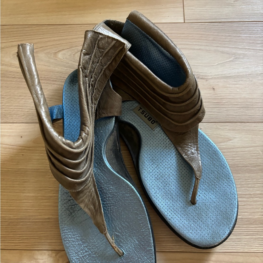 Tsubo Women's Sandals